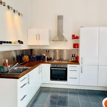 Beautiful Flat Perfect For A Seaside Break! Apartment Brighton Bagian luar foto